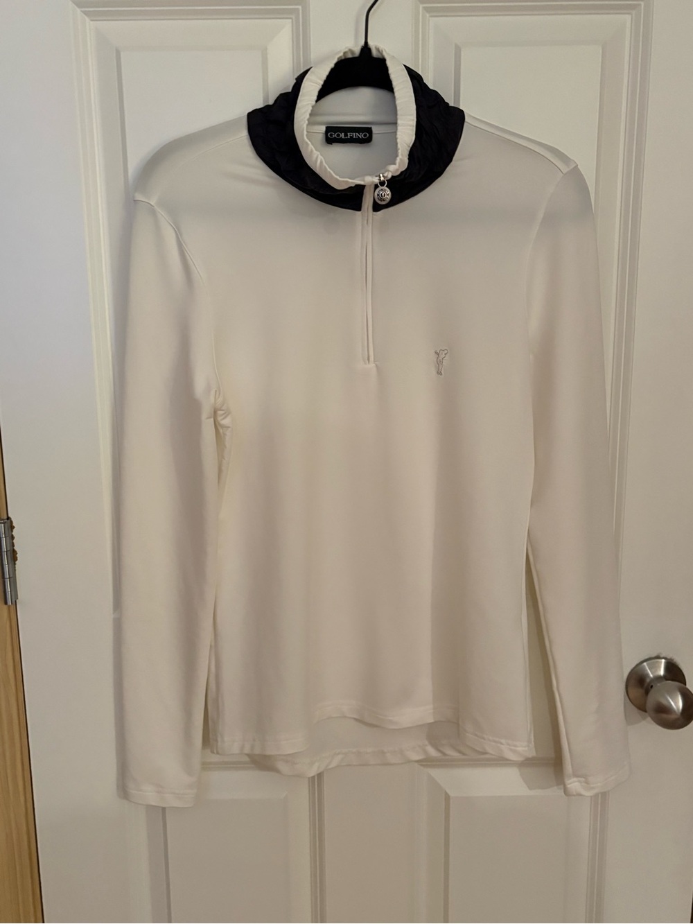 Golfino White Long-Sleeve Quarter-Zip Top with Black Contrast Collar